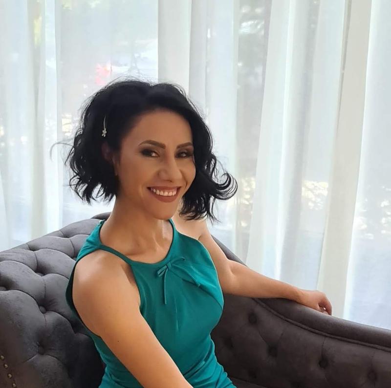 Psihoterapeut Cristina Nica