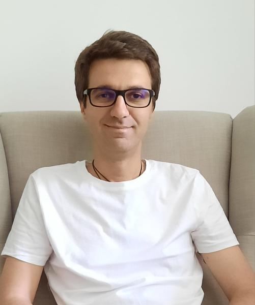 psiholog Bogdan Nedelescu